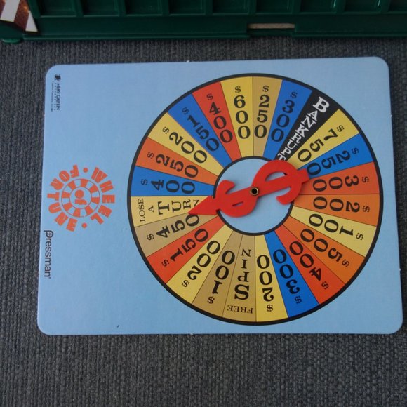 Vintage Wheel of Fortune 4th Edition Board Game by Pressman - Picture 4 of 9